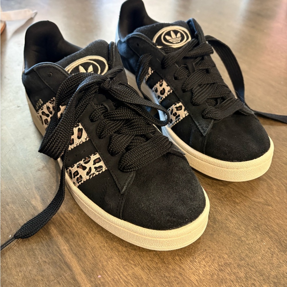Adidas Women’s Originals Campus 00 - Cheetah Print 
Size 9